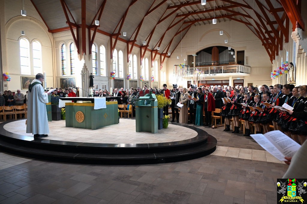 ../Images/Kerkmis 66 jaar Kaninefaaten 049.jpg